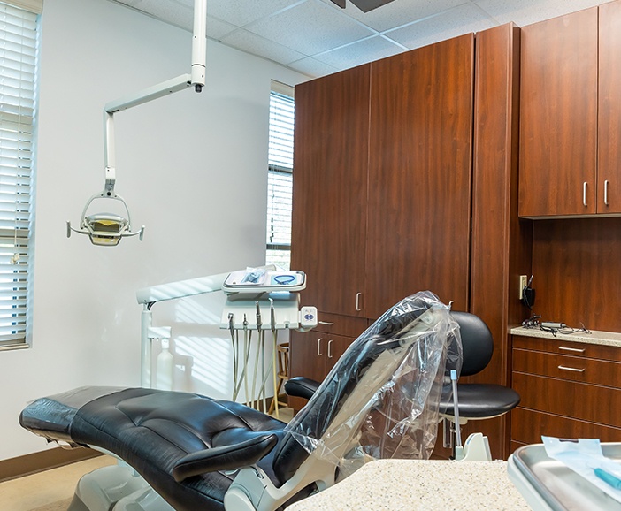 Dental chair at Tzagournis Dental Group of Upper Arlington